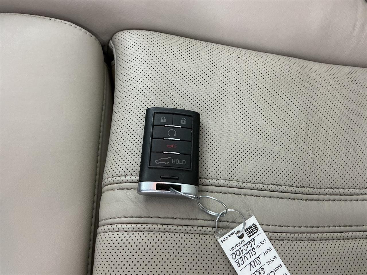 Cadillac SRX FWD 4dr Luxury Collection 2014