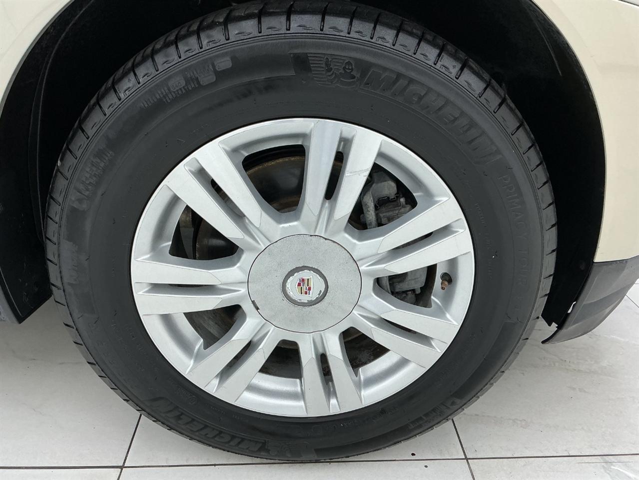 Cadillac SRX FWD 4dr Luxury Collection 2014