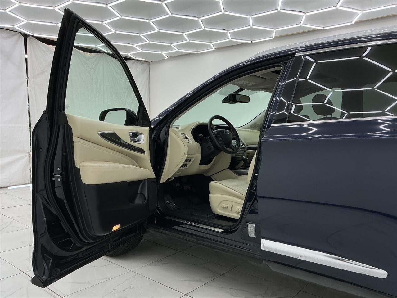 Infiniti QX60 LUXE AWD 2020