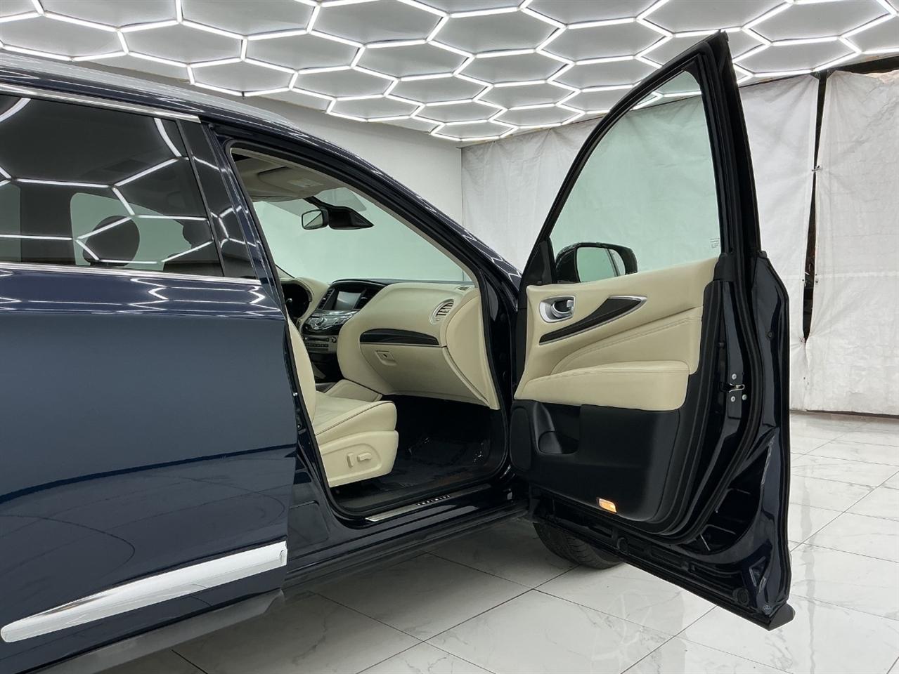 Infiniti QX60 LUXE AWD 2020