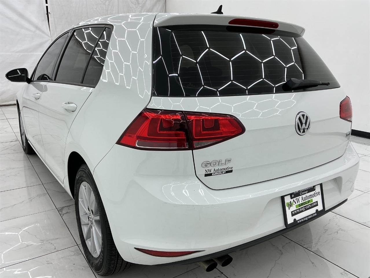 Volkswagen Golf 4dr HB Auto TSI S 2016