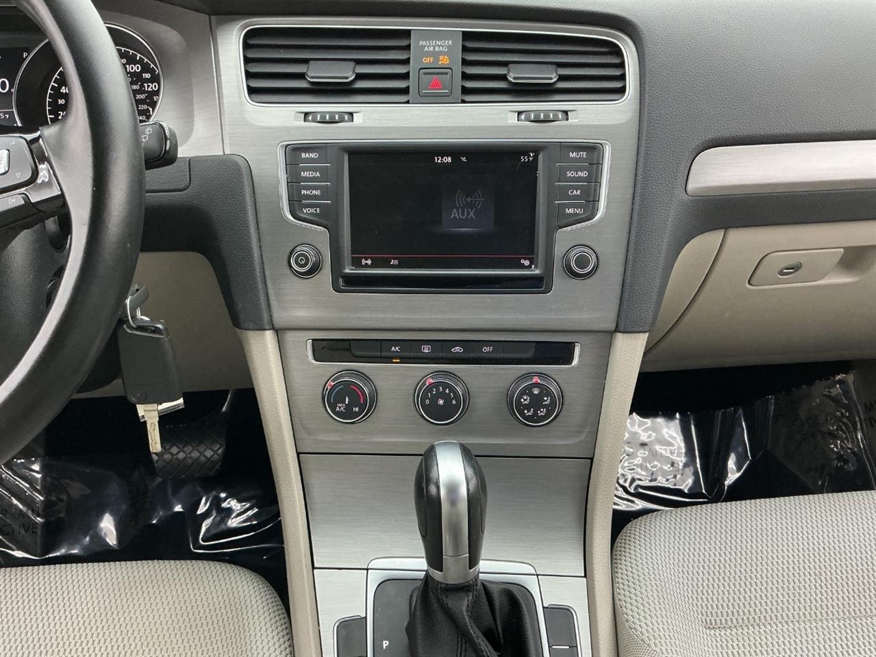 Volkswagen Golf 4dr HB Auto TSI S 2016