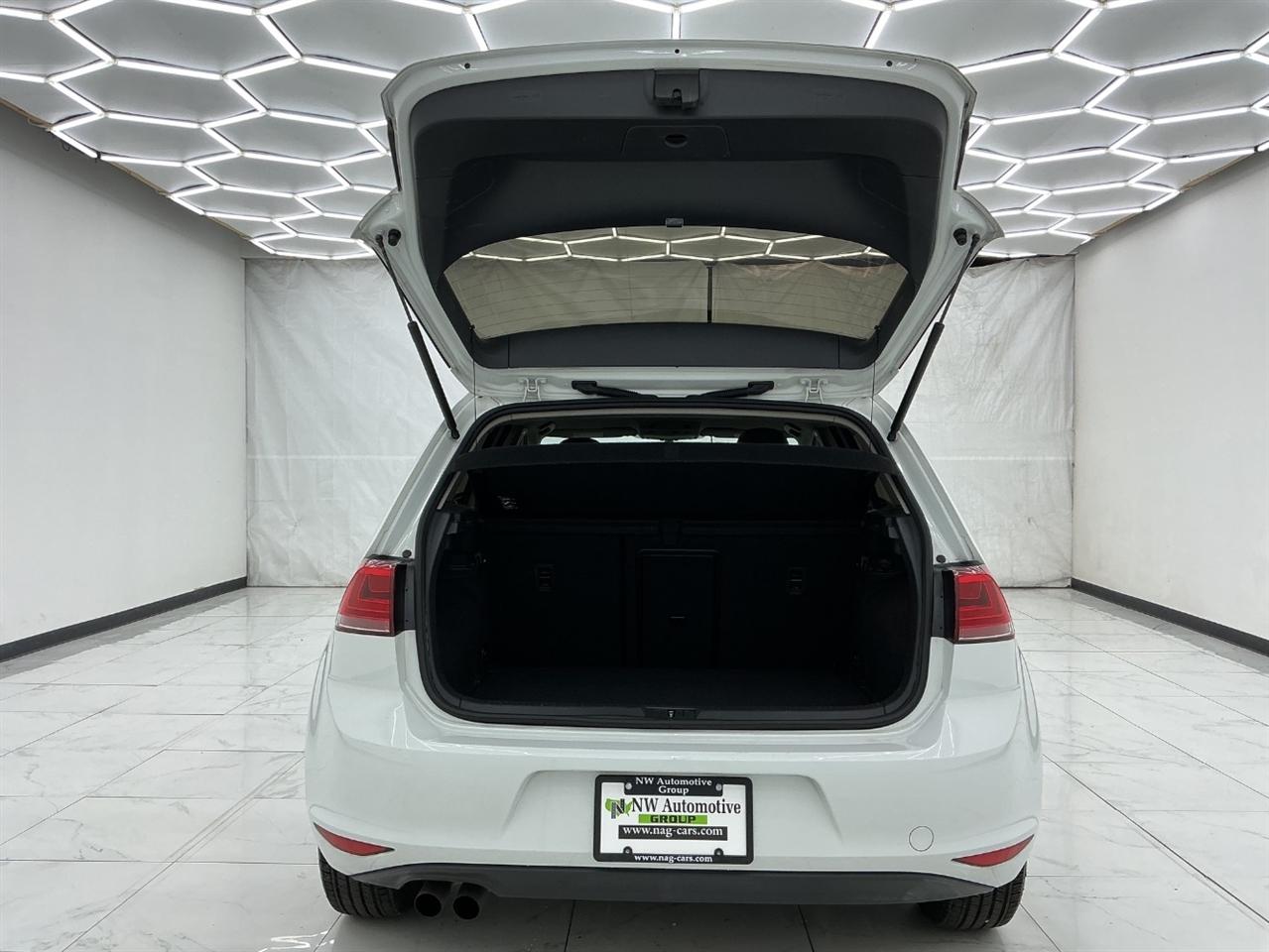 Volkswagen Golf 4dr HB Auto TSI S 2016