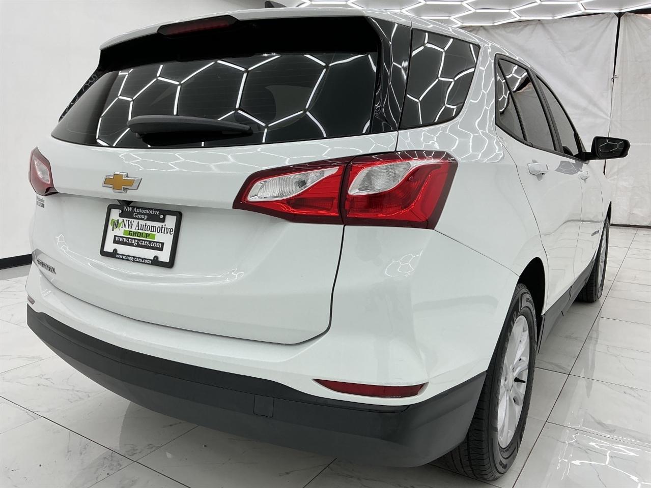 Chevrolet Equinox FWD 4dr LS w/1LS 2020