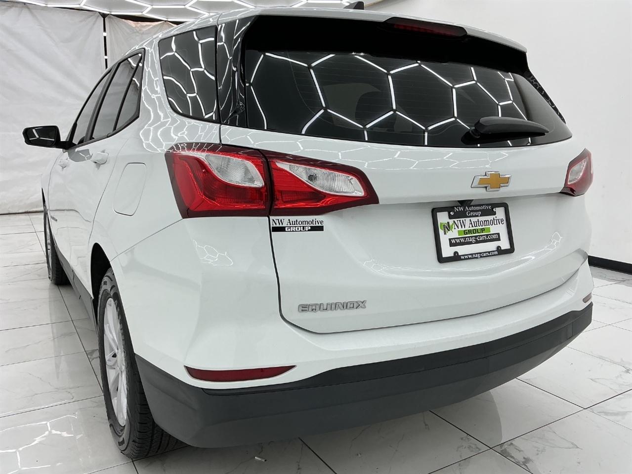 Chevrolet Equinox FWD 4dr LS w/1LS 2020