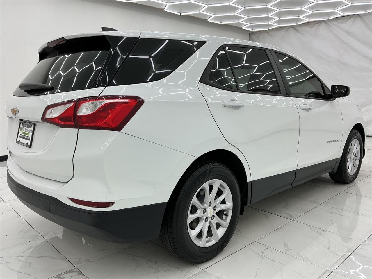 Chevrolet Equinox FWD 4dr LS w/1LS 2020