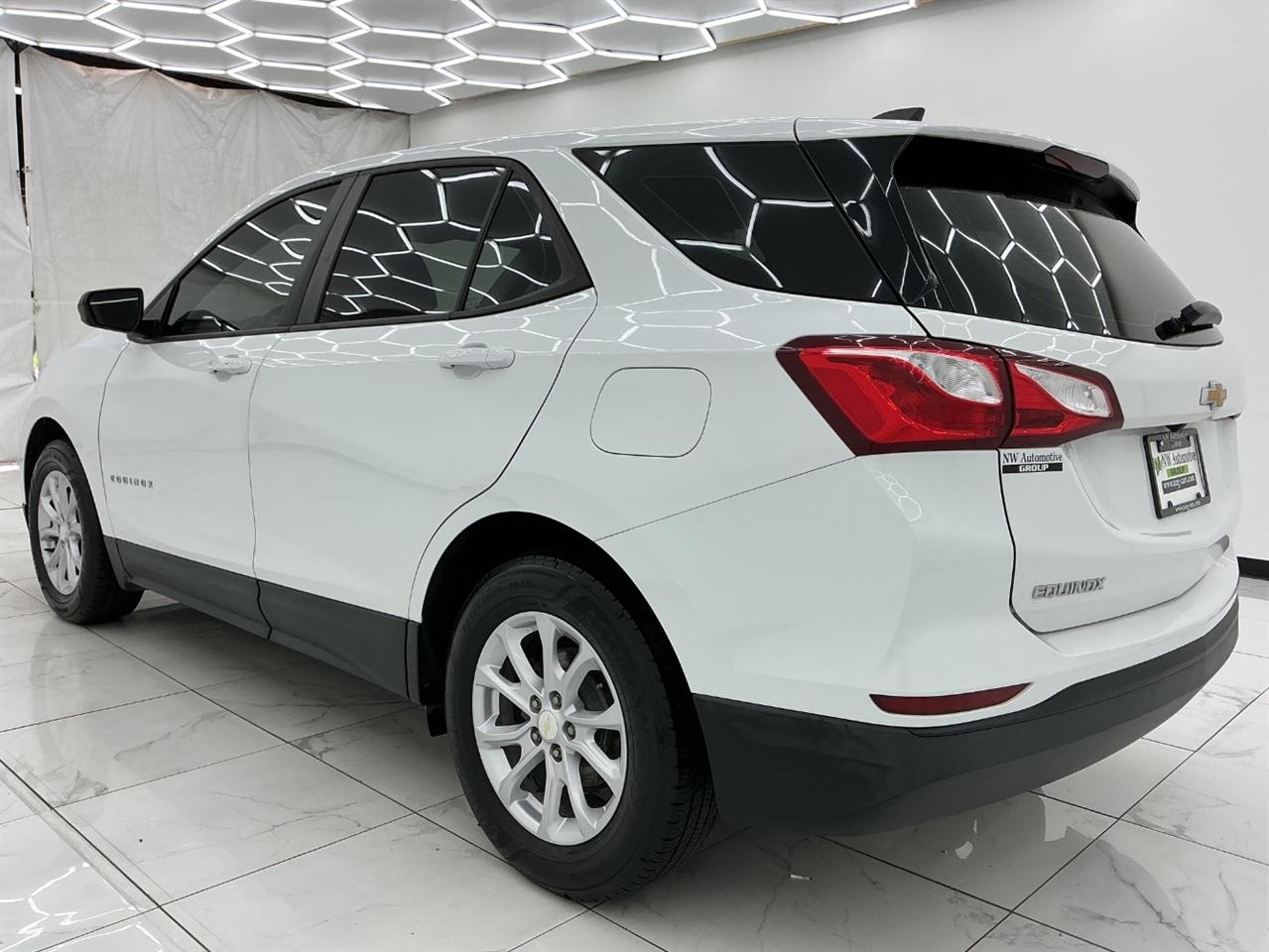 Chevrolet Equinox FWD 4dr LS w/1LS 2020