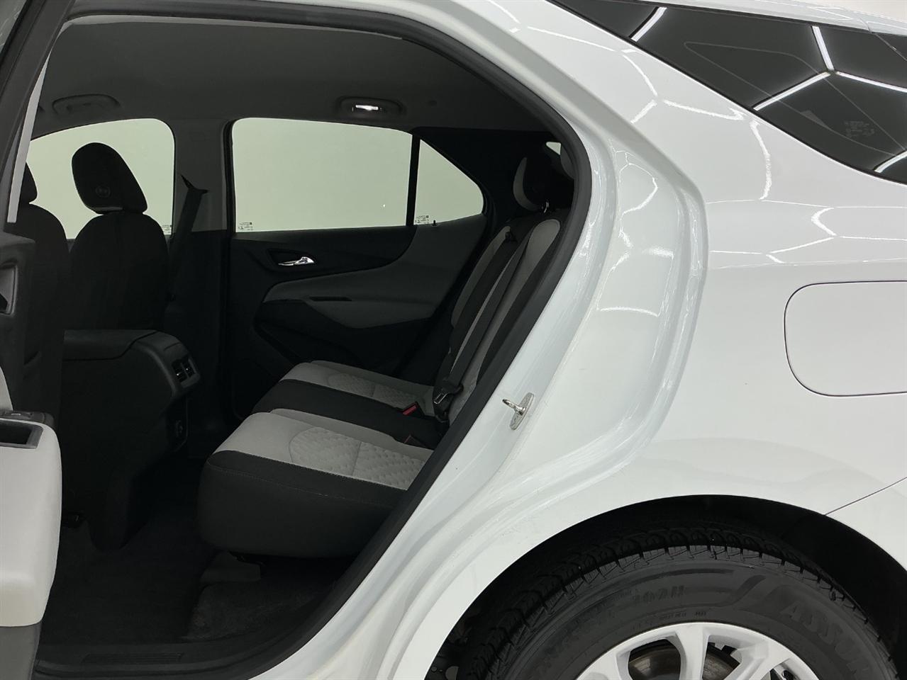 Chevrolet Equinox FWD 4dr LS w/1LS 2020