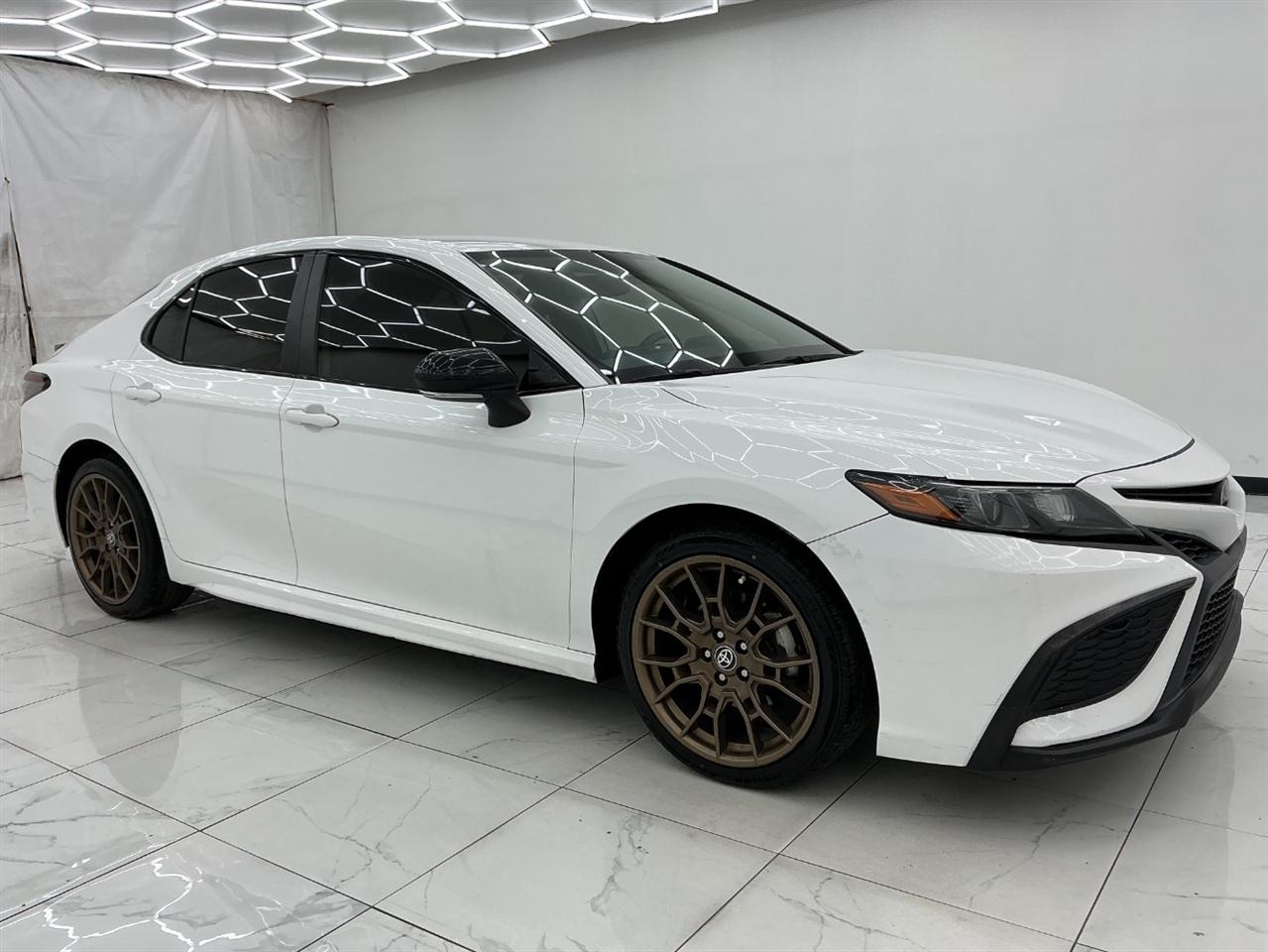 Toyota Camry SE Auto (Natl) 2023