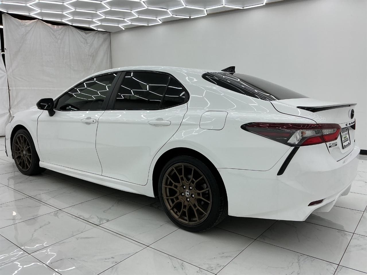 Toyota Camry SE Auto (Natl) 2023