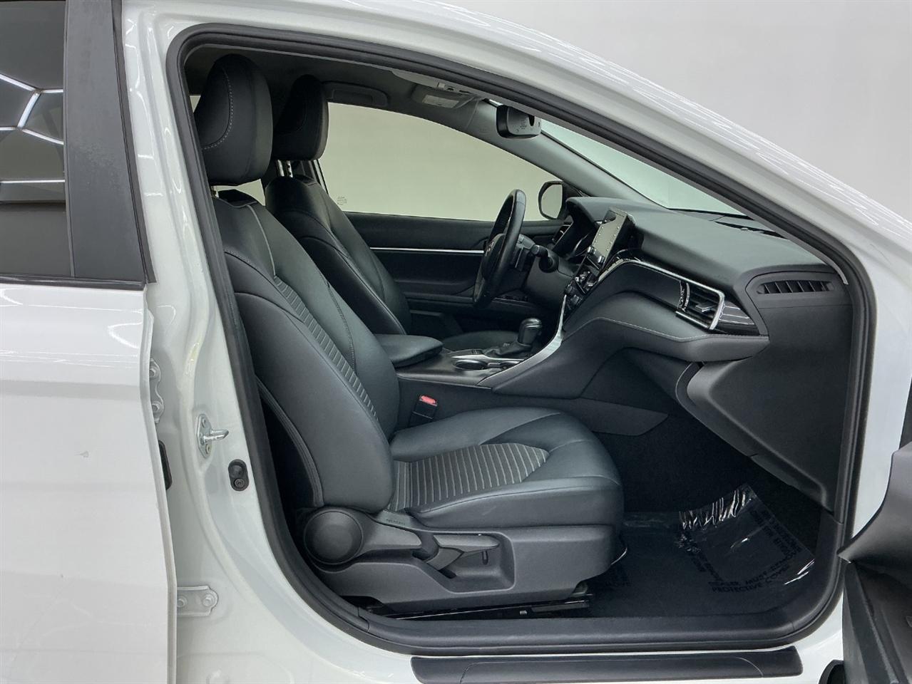 Toyota Camry SE Auto (Natl) 2023