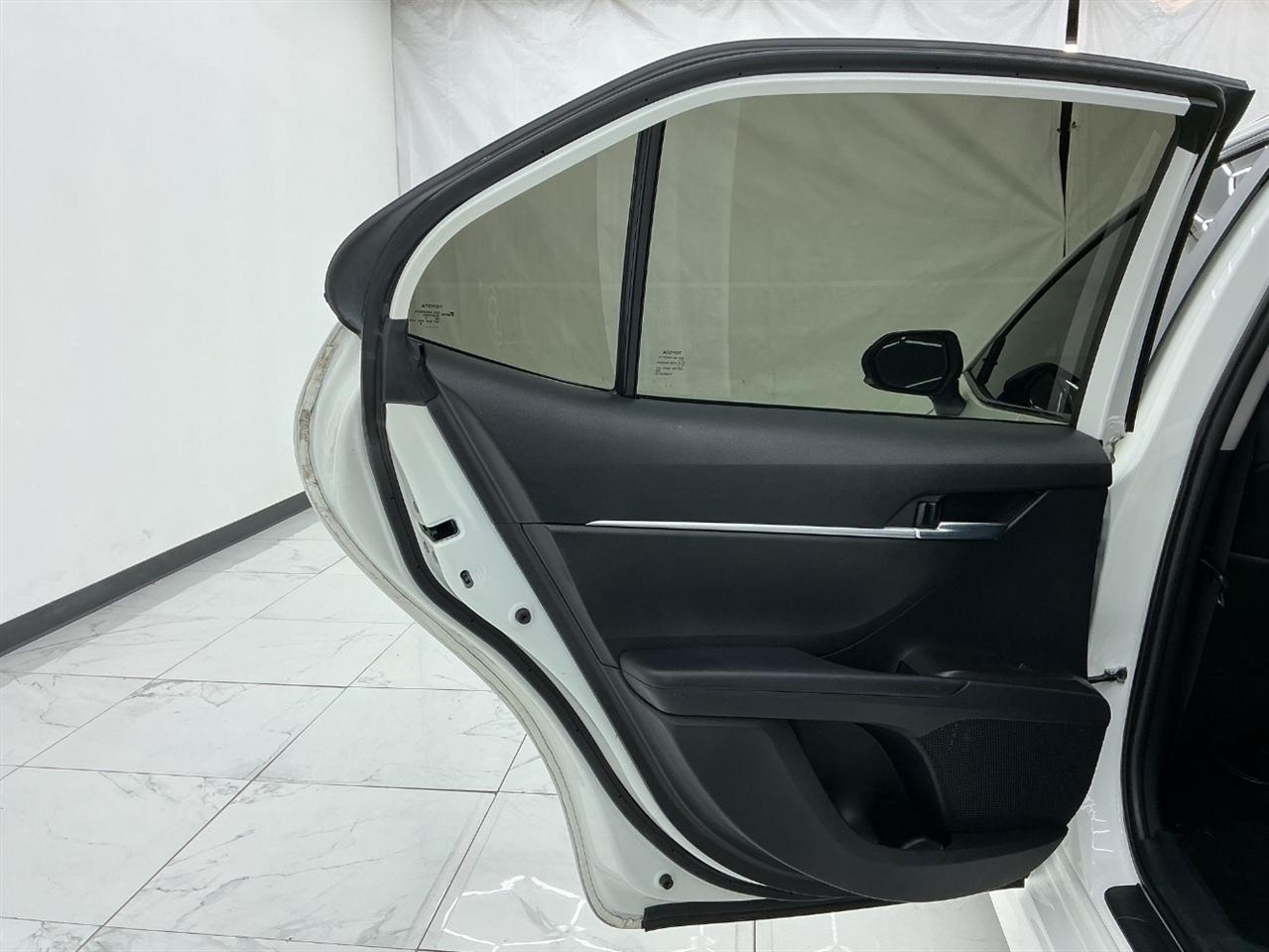 Toyota Camry SE Auto (Natl) 2023