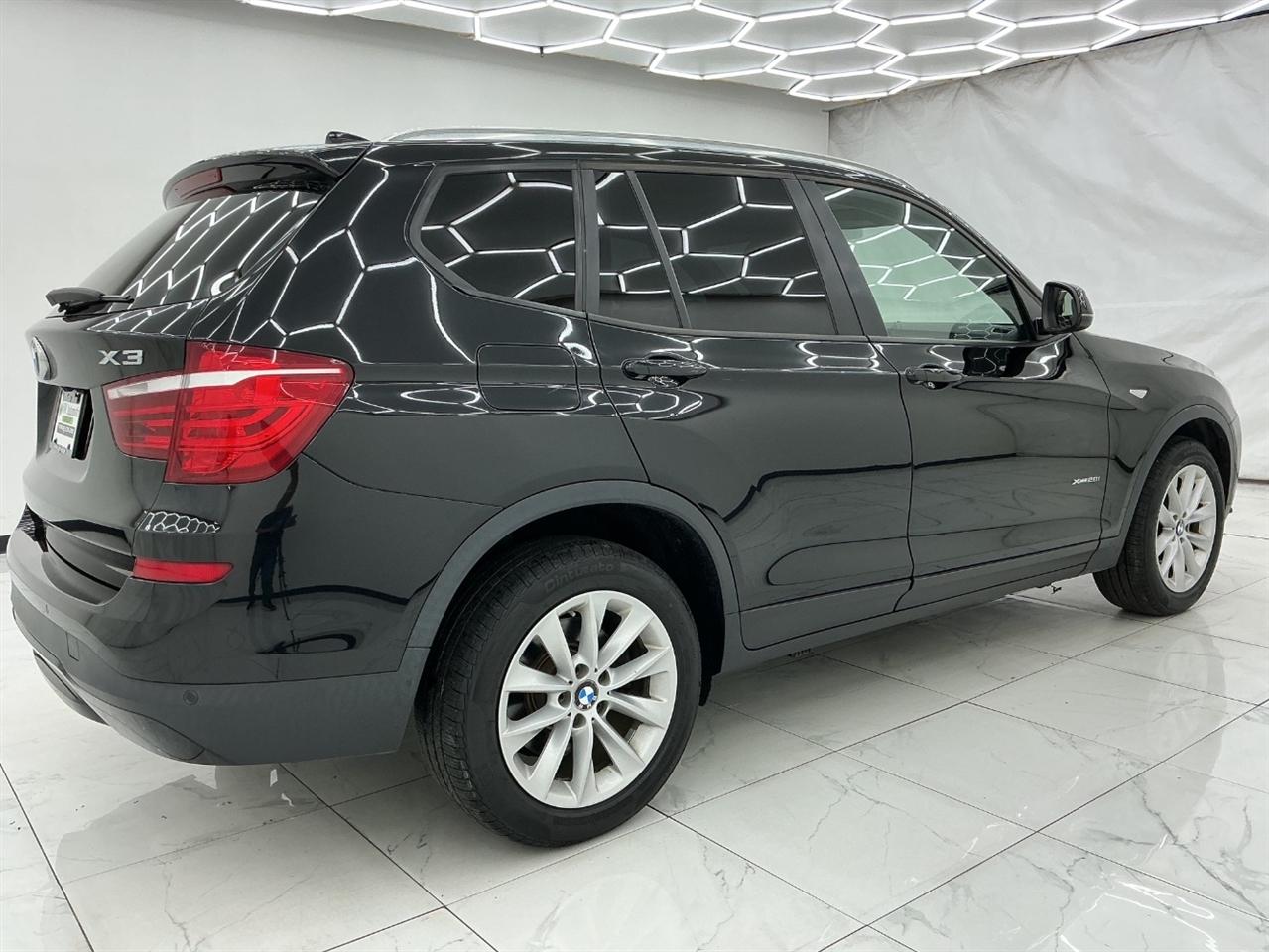 BMW X3 xDrive28i Sports Activity Vehicle 2017