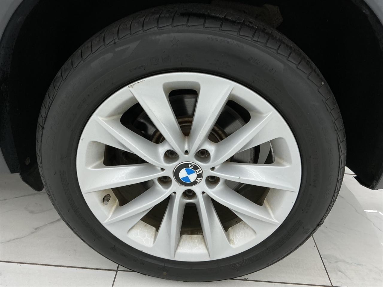 BMW X3 xDrive28i Sports Activity Vehicle 2017
