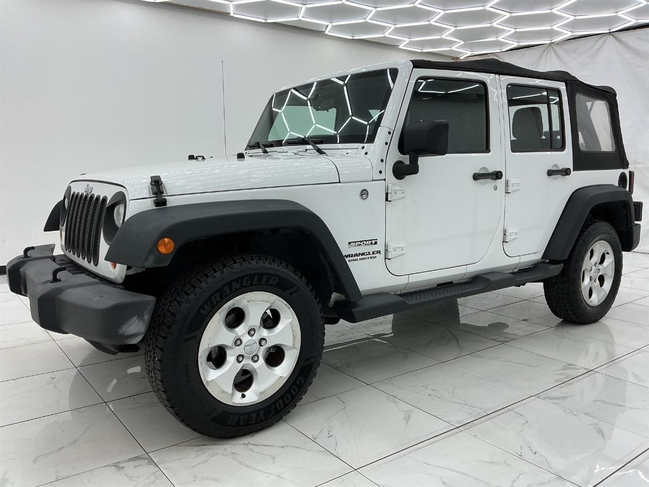 Jeep Wrangler Unlimited 4WD 4dr Sport 2013