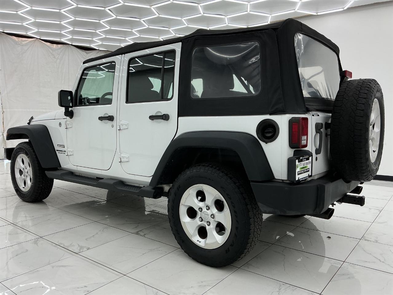 Jeep Wrangler Unlimited 4WD 4dr Sport 2013