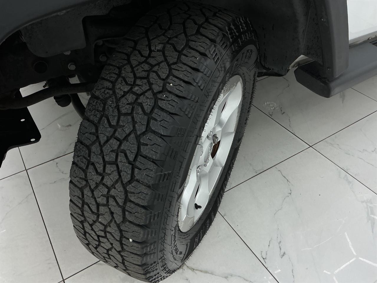 Jeep Wrangler Unlimited 4WD 4dr Sport 2013