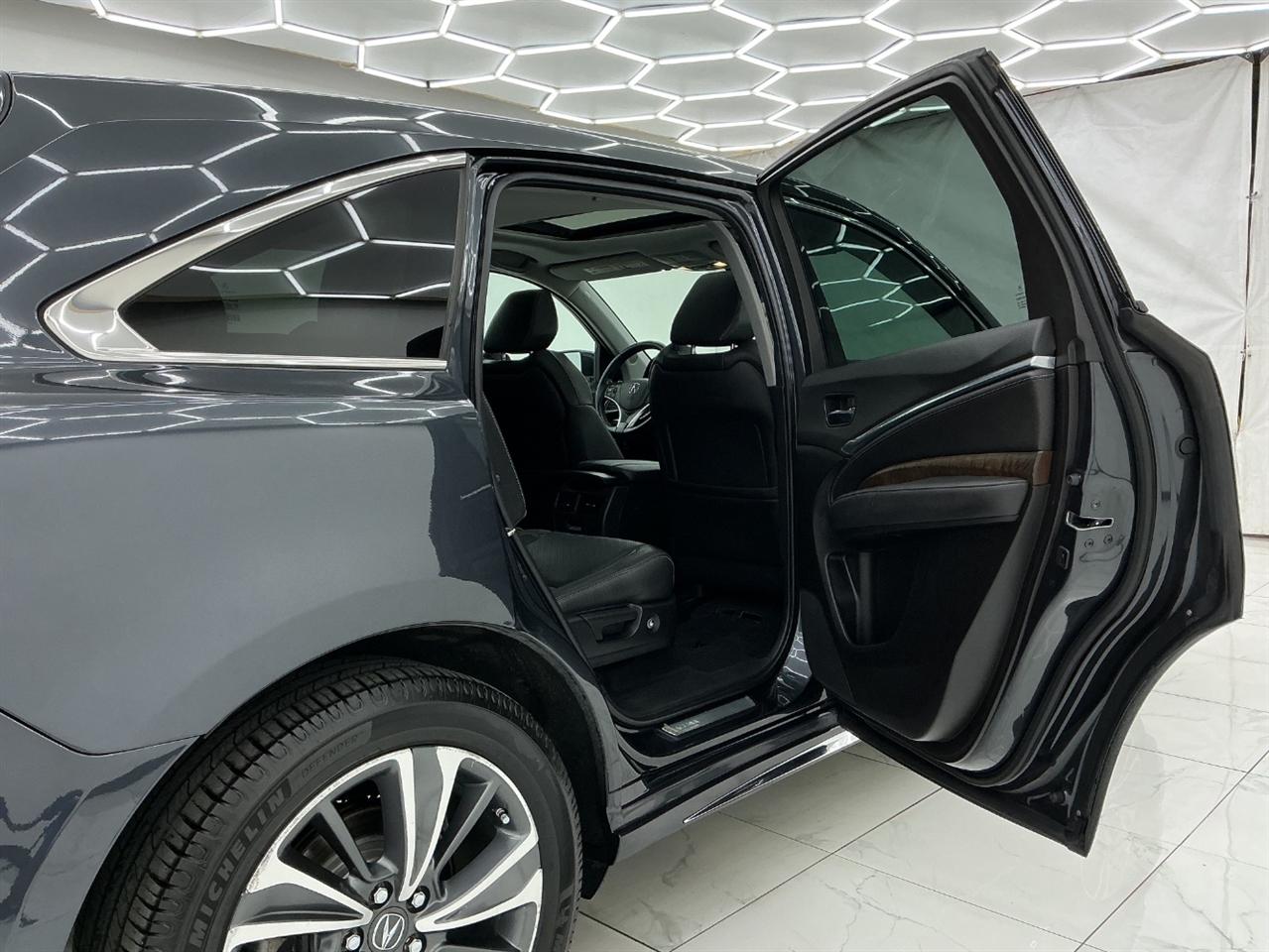Acura MDX SH-AWD Sport Hybrid w/Technology Pkg 2019