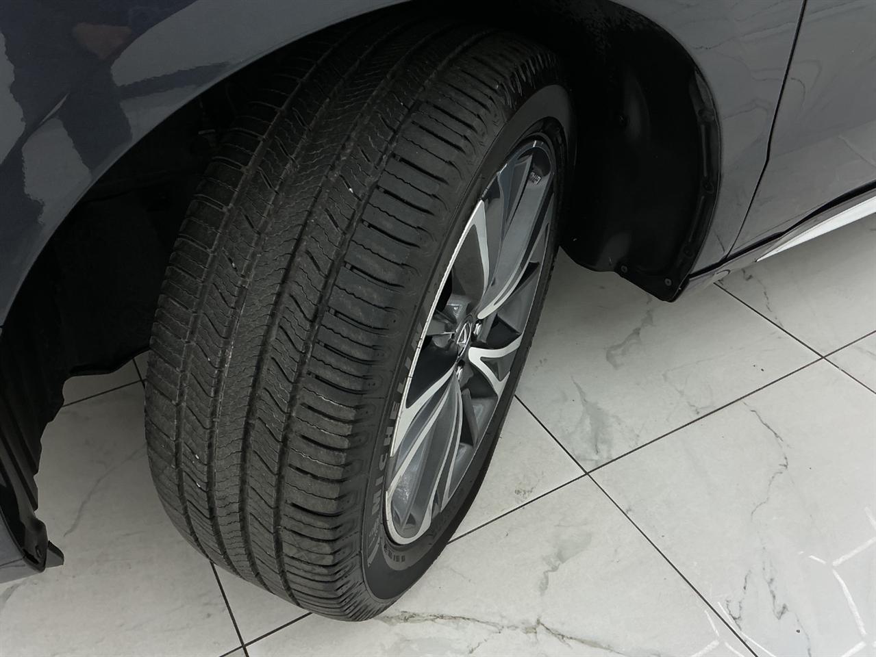 Acura MDX SH-AWD Sport Hybrid w/Technology Pkg 2019
