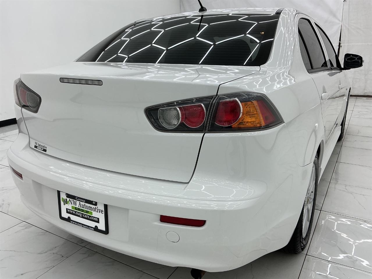 Mitsubishi Lancer 4dr Sdn CVT SEL AWC 2016