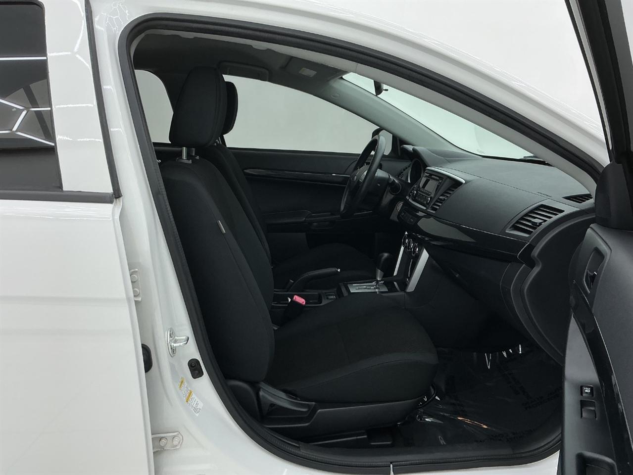Mitsubishi Lancer 4dr Sdn CVT SEL AWC 2016
