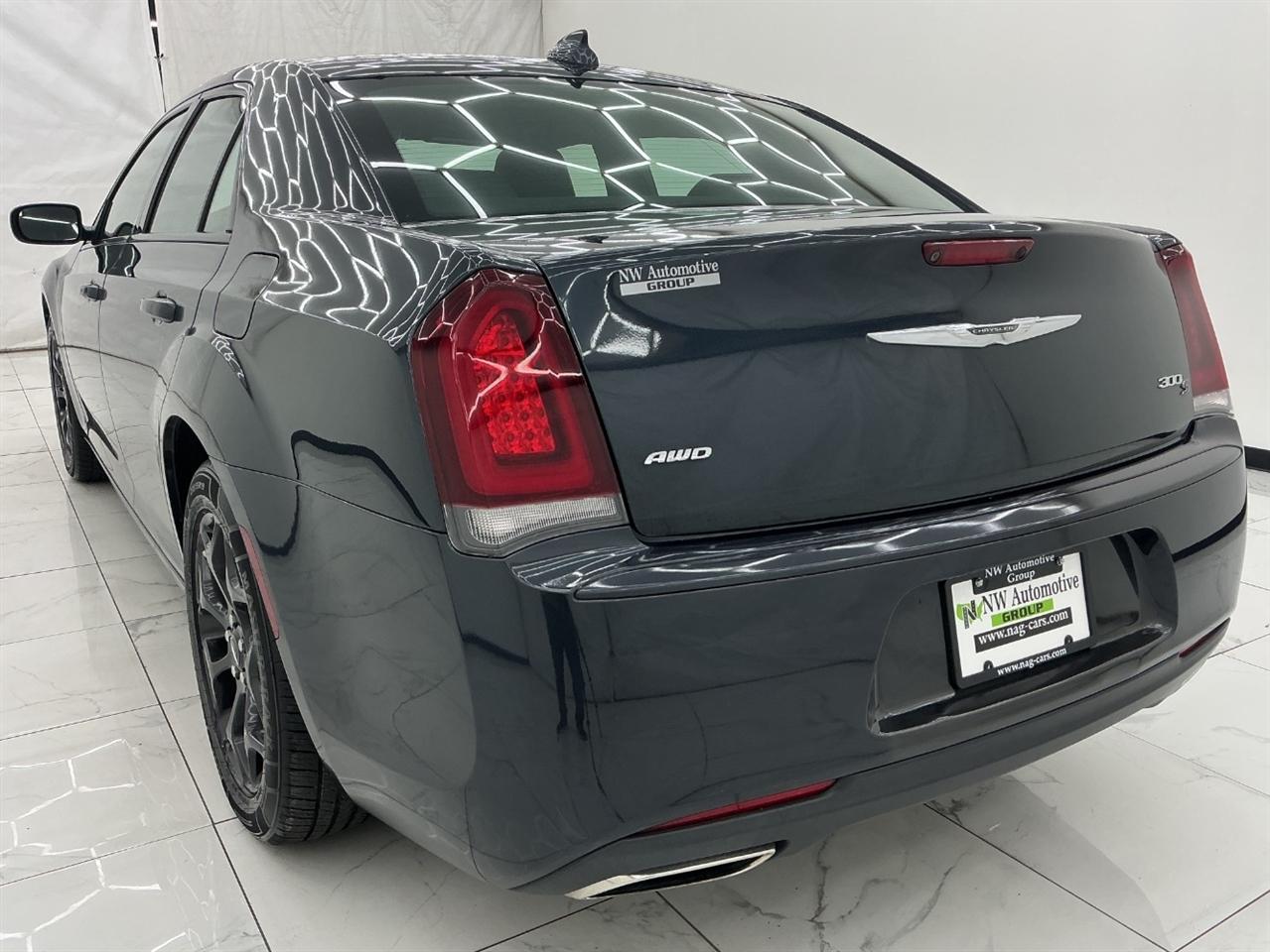 Chrysler 300 300S AWD 2019