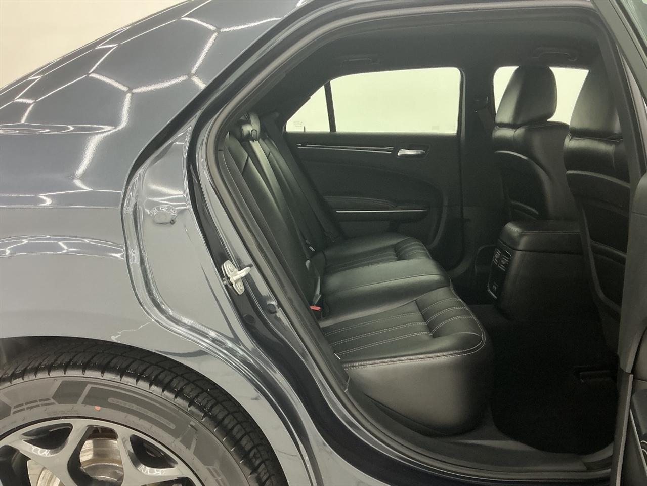 Chrysler 300 300S AWD 2019