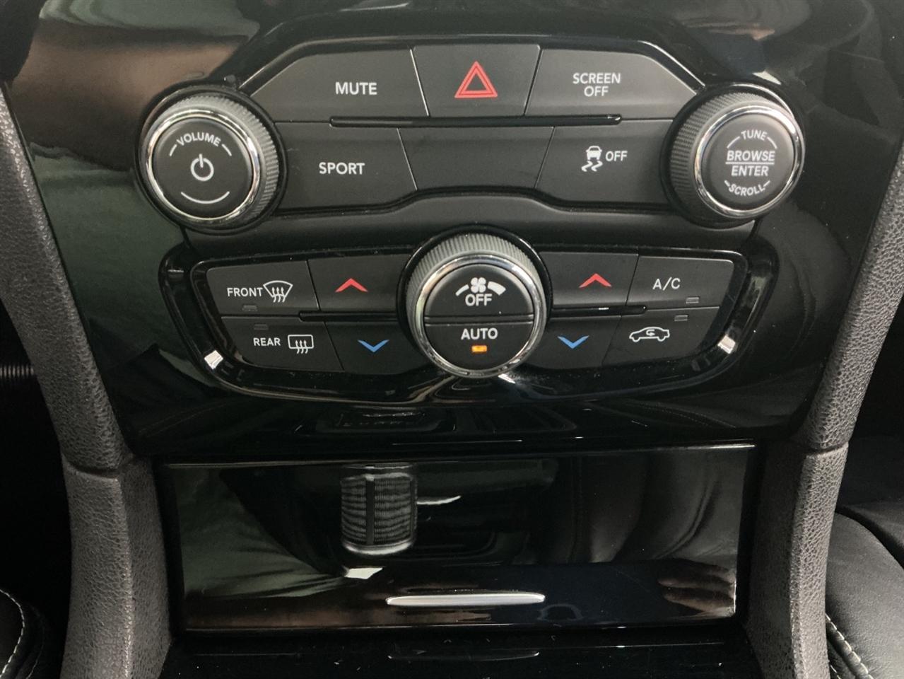 Chrysler 300 300S AWD 2019