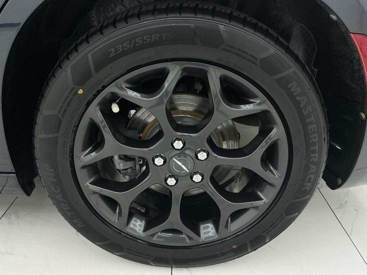 Chrysler 300 300S AWD 2019