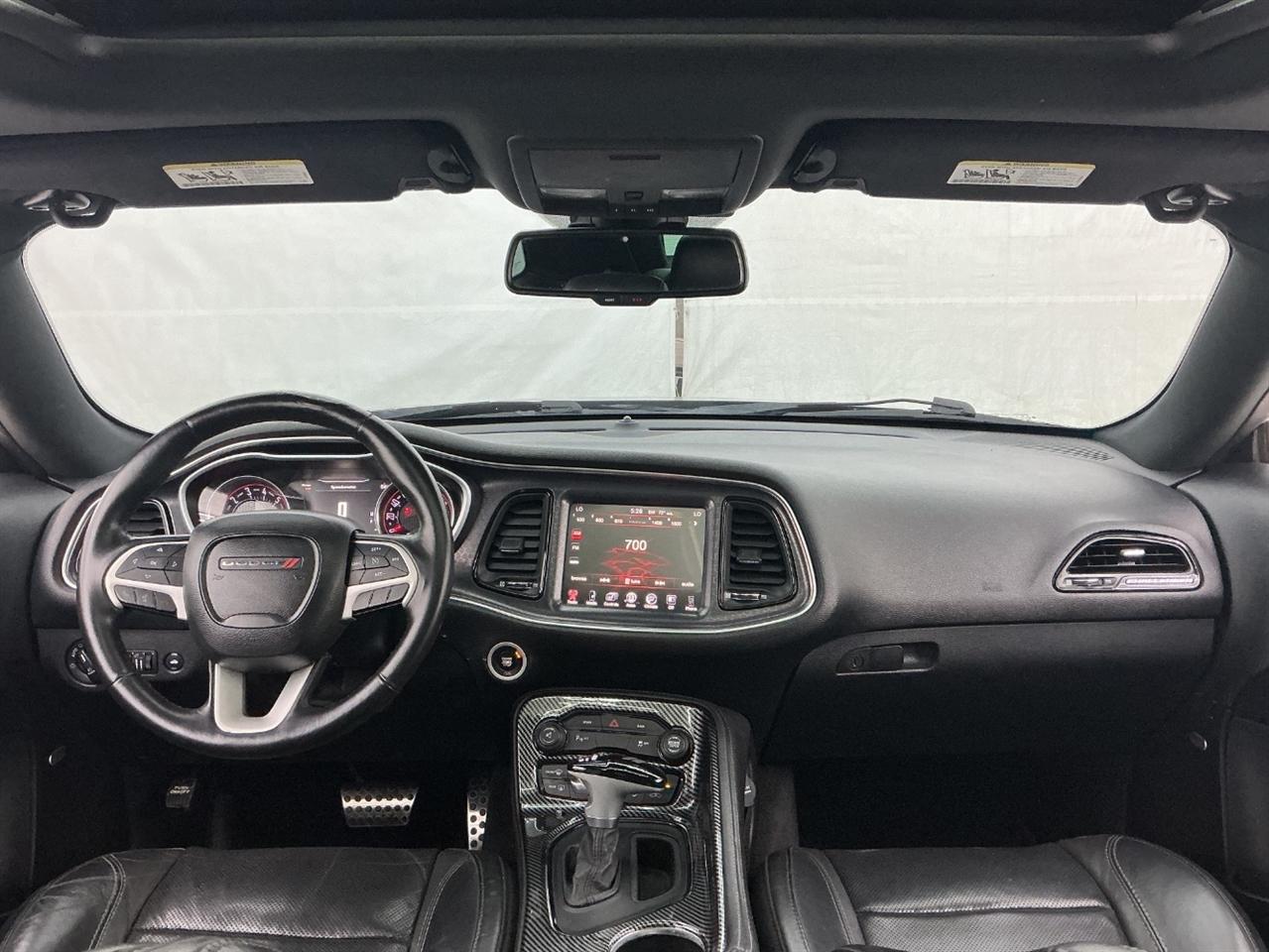 Dodge Challenger 2dr Cpe SXT Plus 2016