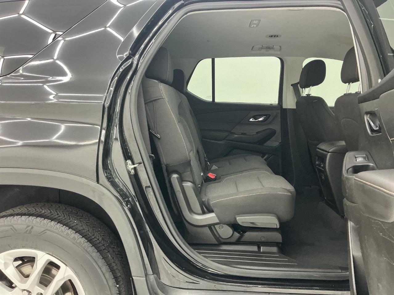 Chevrolet Traverse AWD 4dr LS w/1LS 2021