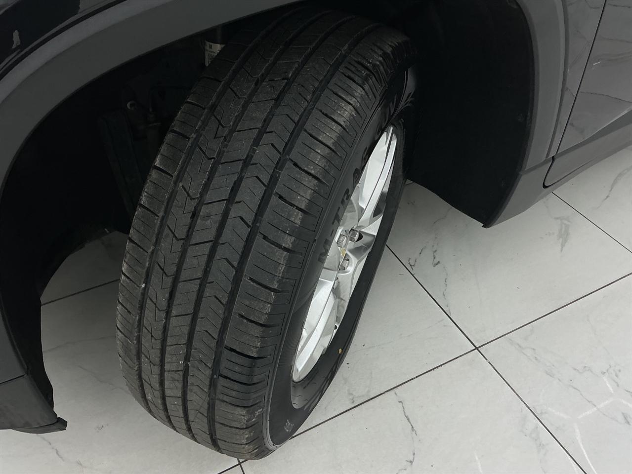 Chevrolet Traverse AWD 4dr LS w/1LS 2021