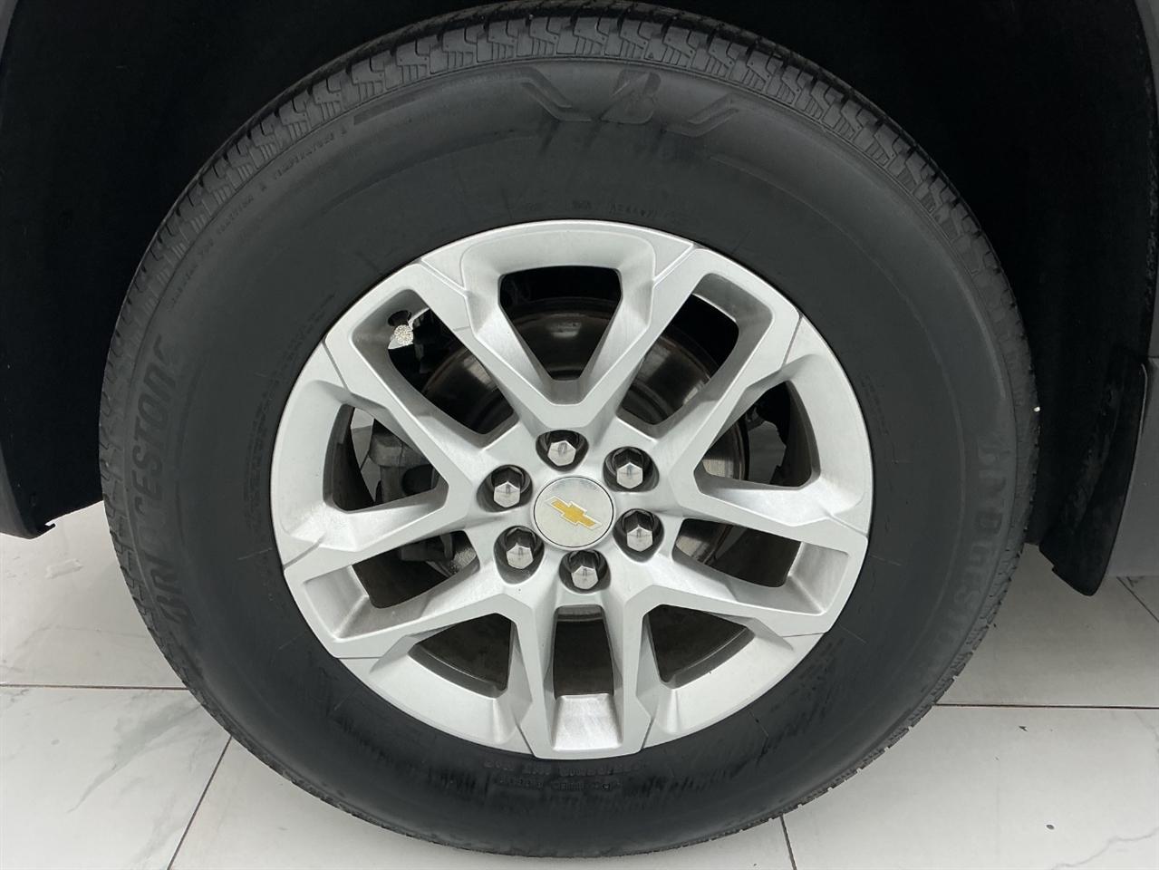 Chevrolet Traverse AWD 4dr LS w/1LS 2021