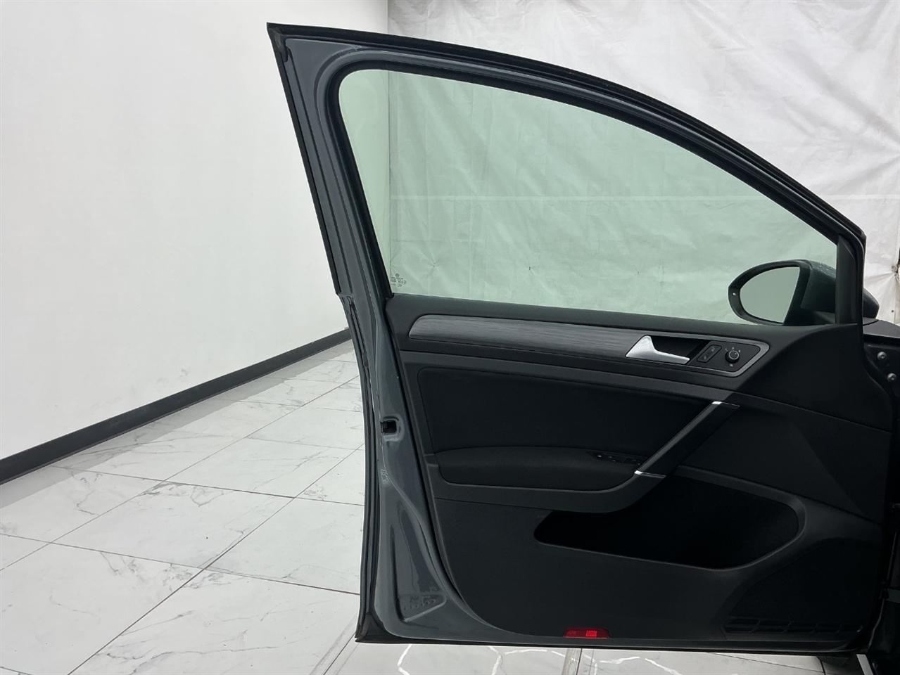 Volkswagen Golf SportWagen 1.8T S Auto 4MOTION 2019