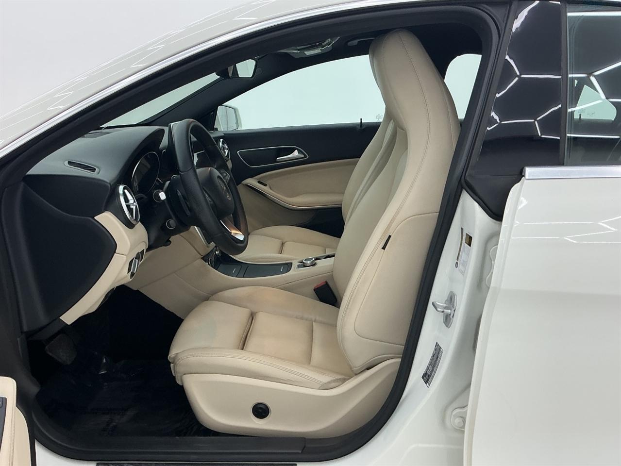 Mercedes-Benz CLA 4dr Sdn CLA 250 FWD 2016