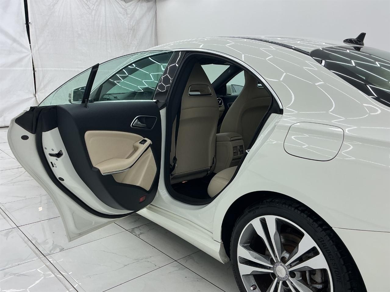 Mercedes-Benz CLA 4dr Sdn CLA 250 FWD 2016