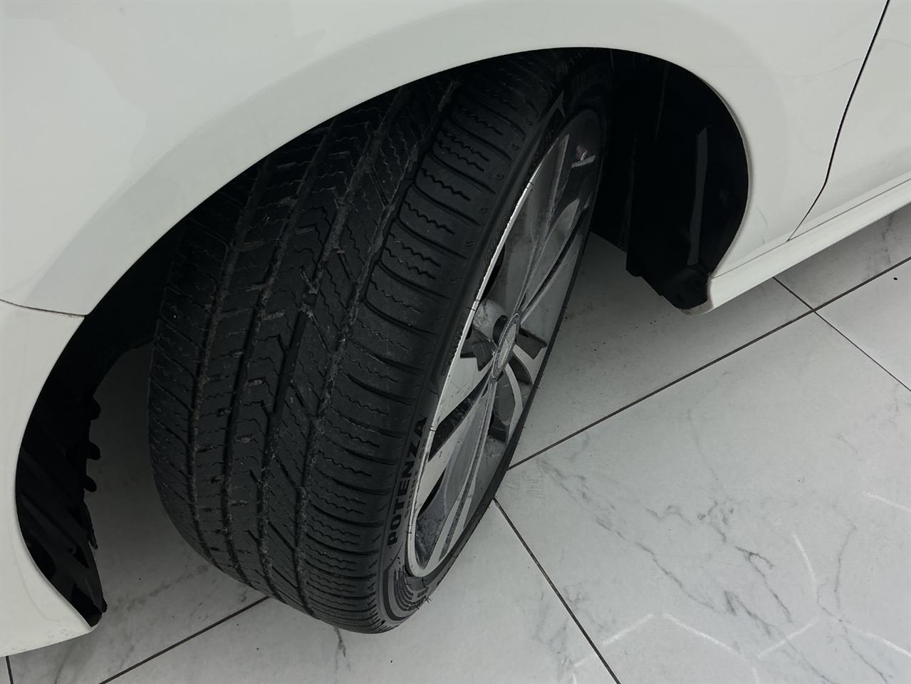 Mercedes-Benz CLA 4dr Sdn CLA 250 FWD 2016