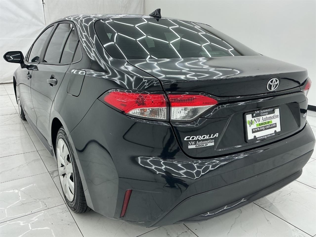 Toyota Corolla LE CVT (Natl) 2020
