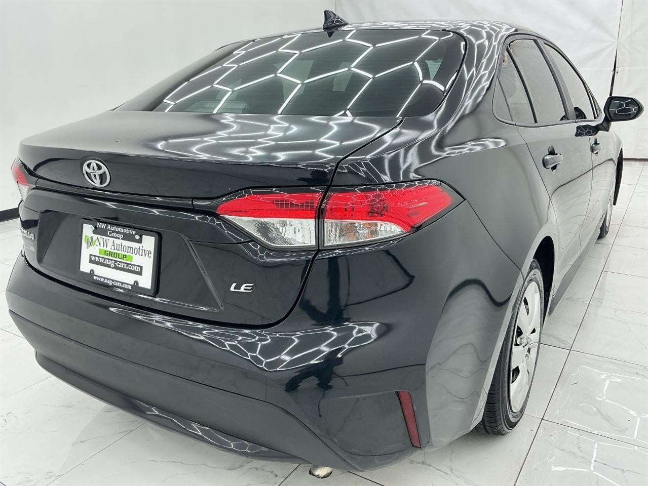 Toyota Corolla LE CVT (Natl) 2020