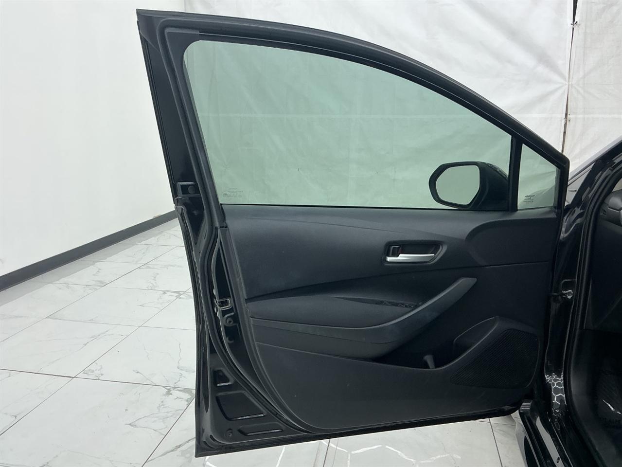 Toyota Corolla LE CVT (Natl) 2020