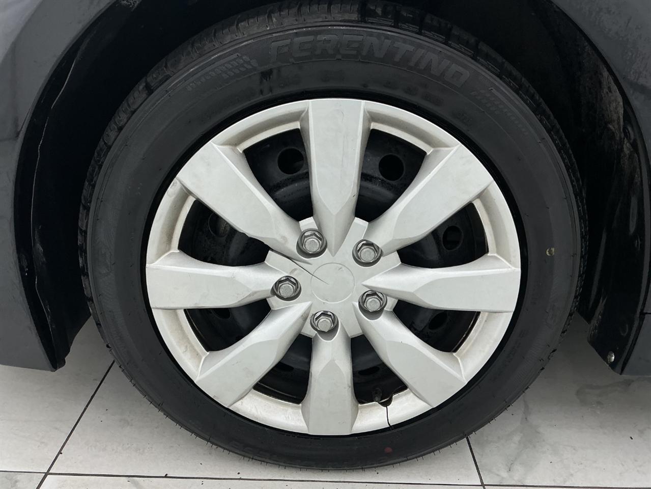 Toyota Corolla LE CVT (Natl) 2020