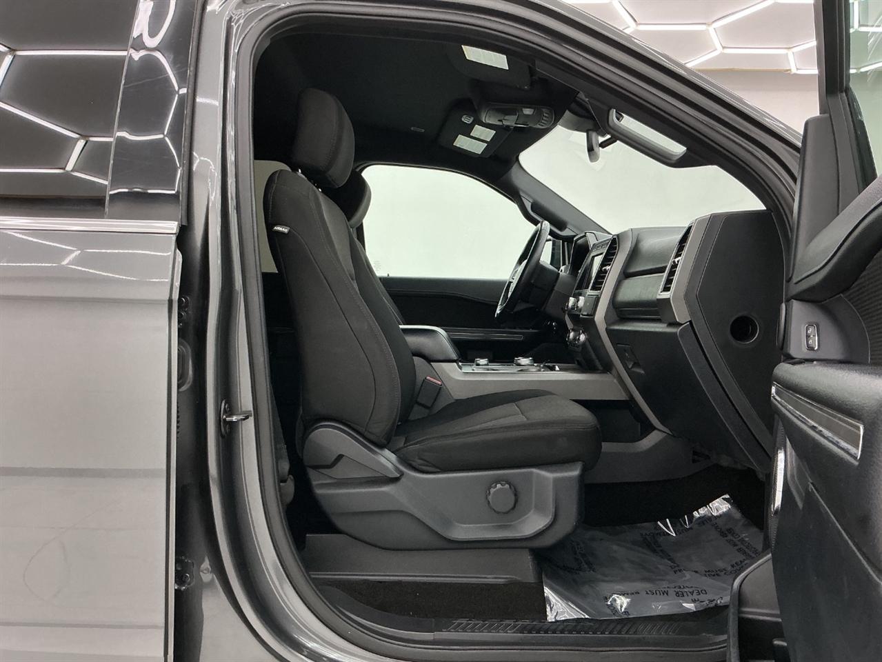 Ford Expedition XLT 4x4 2020