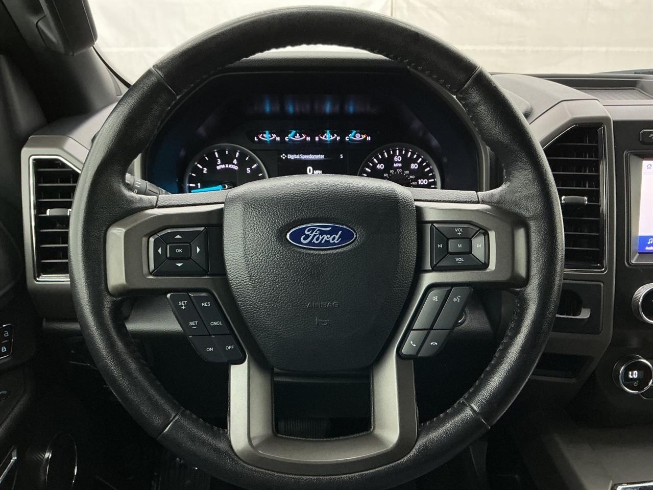 Ford Expedition XLT 4x4 2020