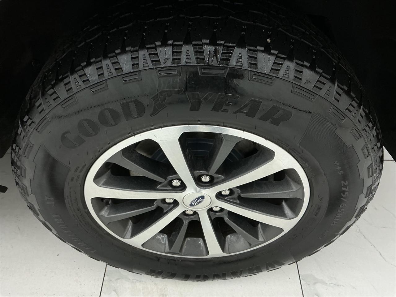 Ford Expedition XLT 4x4 2020
