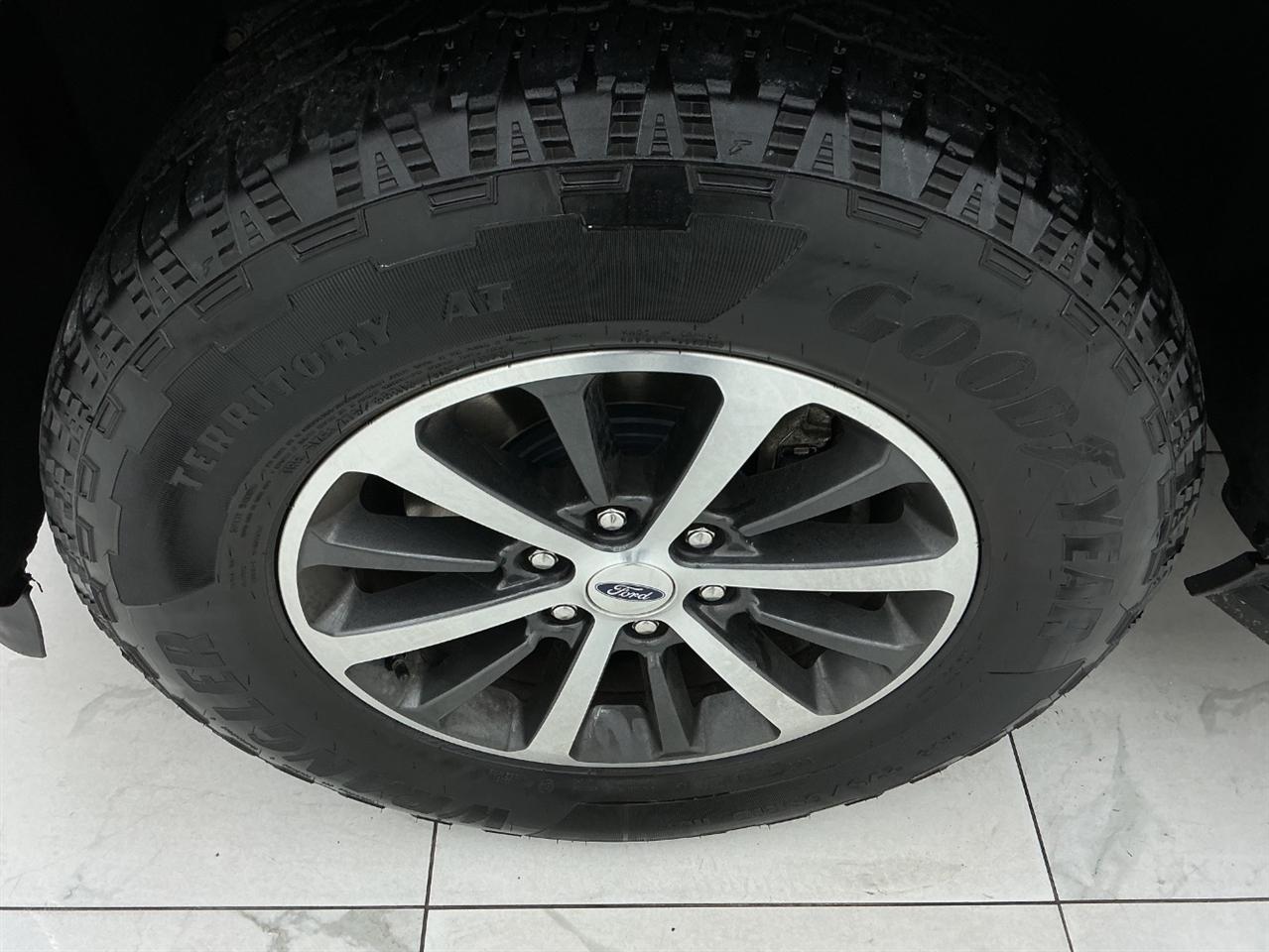 Ford Expedition XLT 4x4 2020