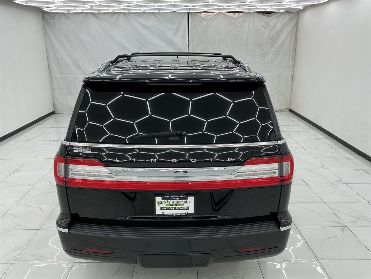 Lincoln Navigator 4x2 Premiere 2018