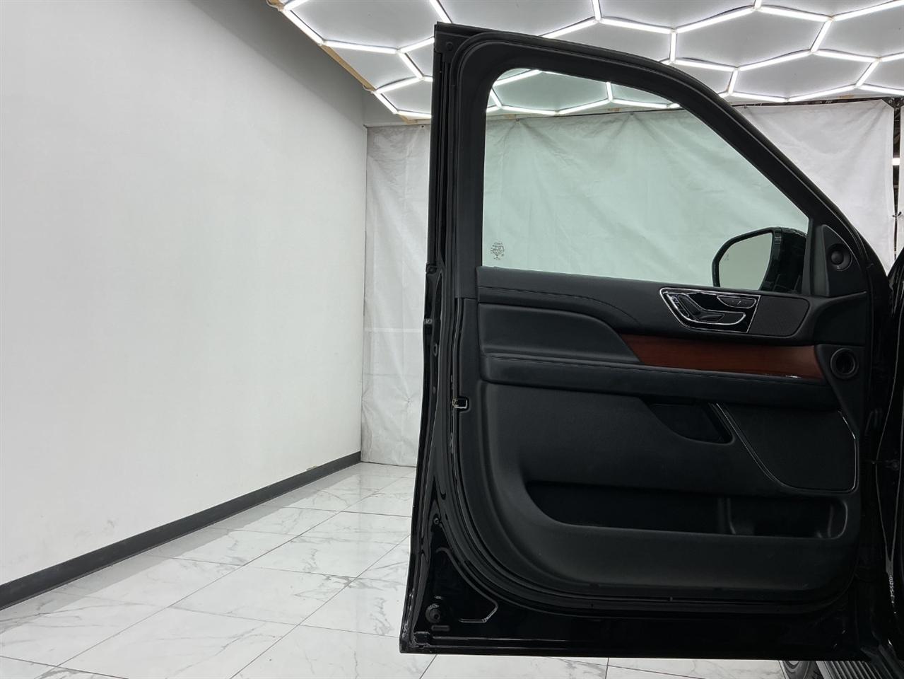 Lincoln Navigator 4x2 Premiere 2018