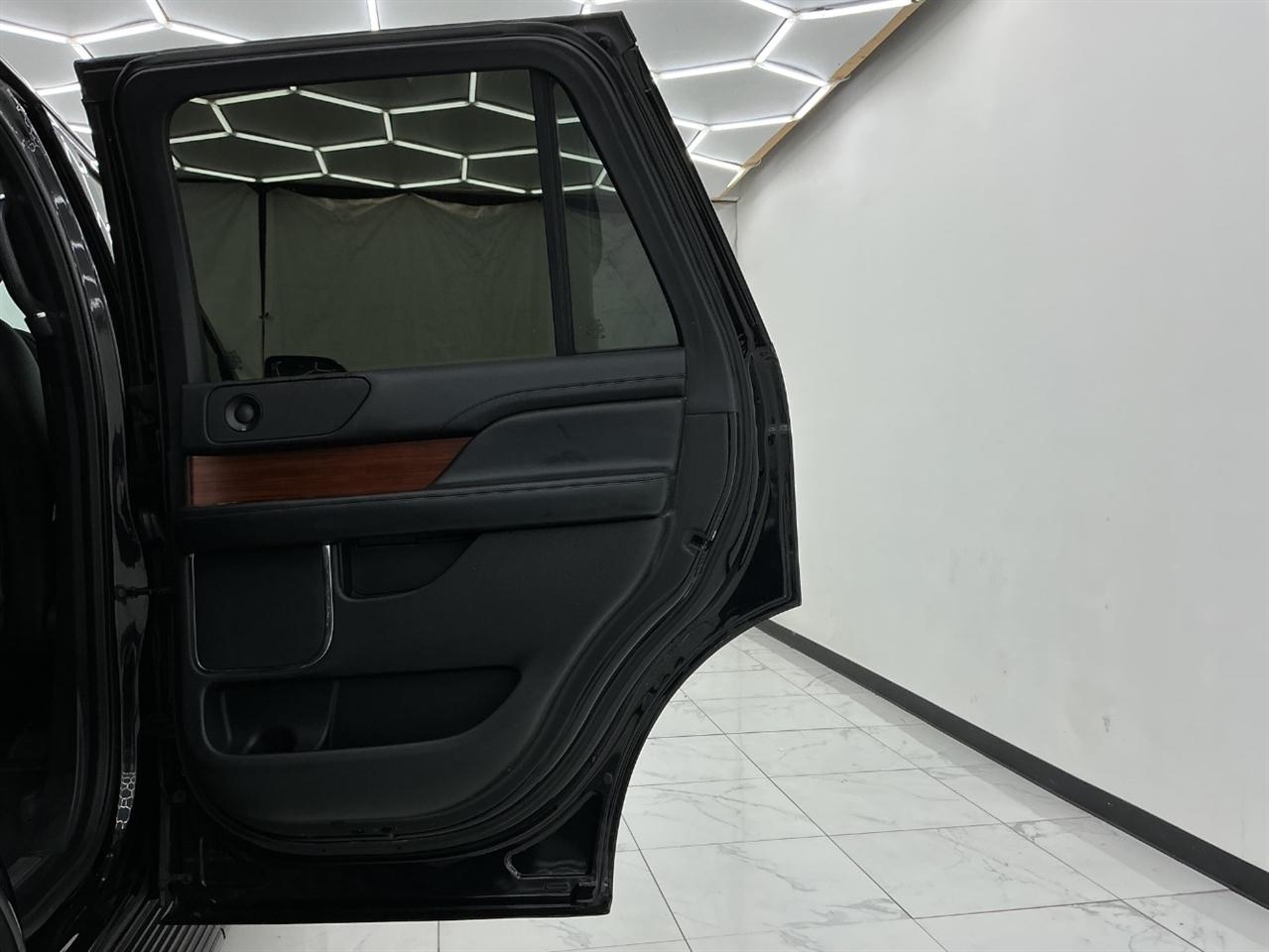 Lincoln Navigator 4x2 Premiere 2018