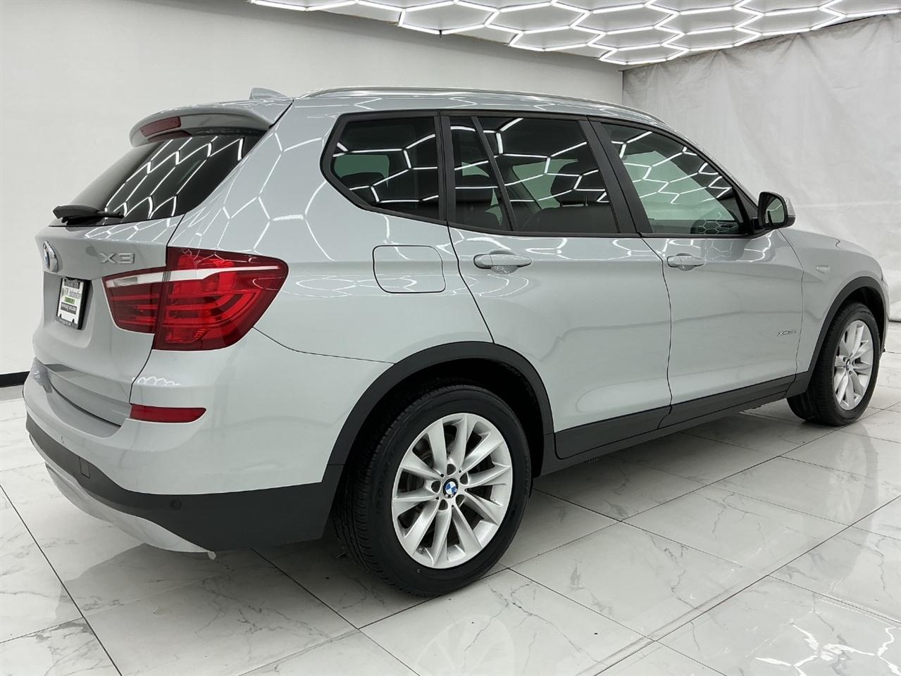 BMW X3 xDrive28i Sports Activity Vehicle 2017
