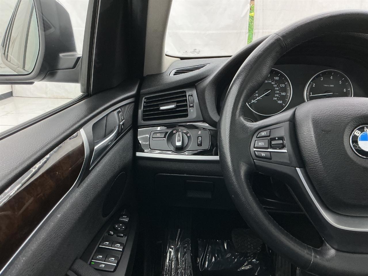 BMW X3 xDrive28i Sports Activity Vehicle 2017